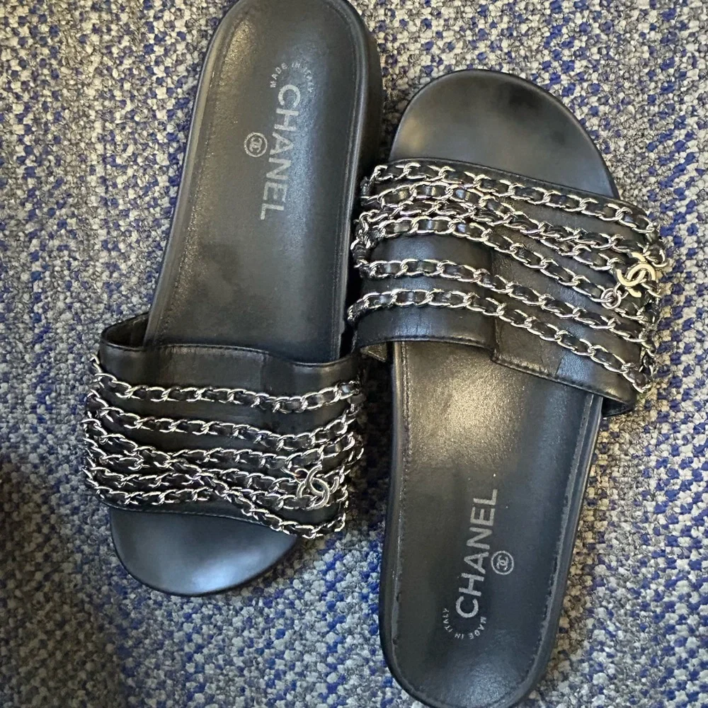 Fashion Designer Chain Mule Slide - Picture 1 of 7